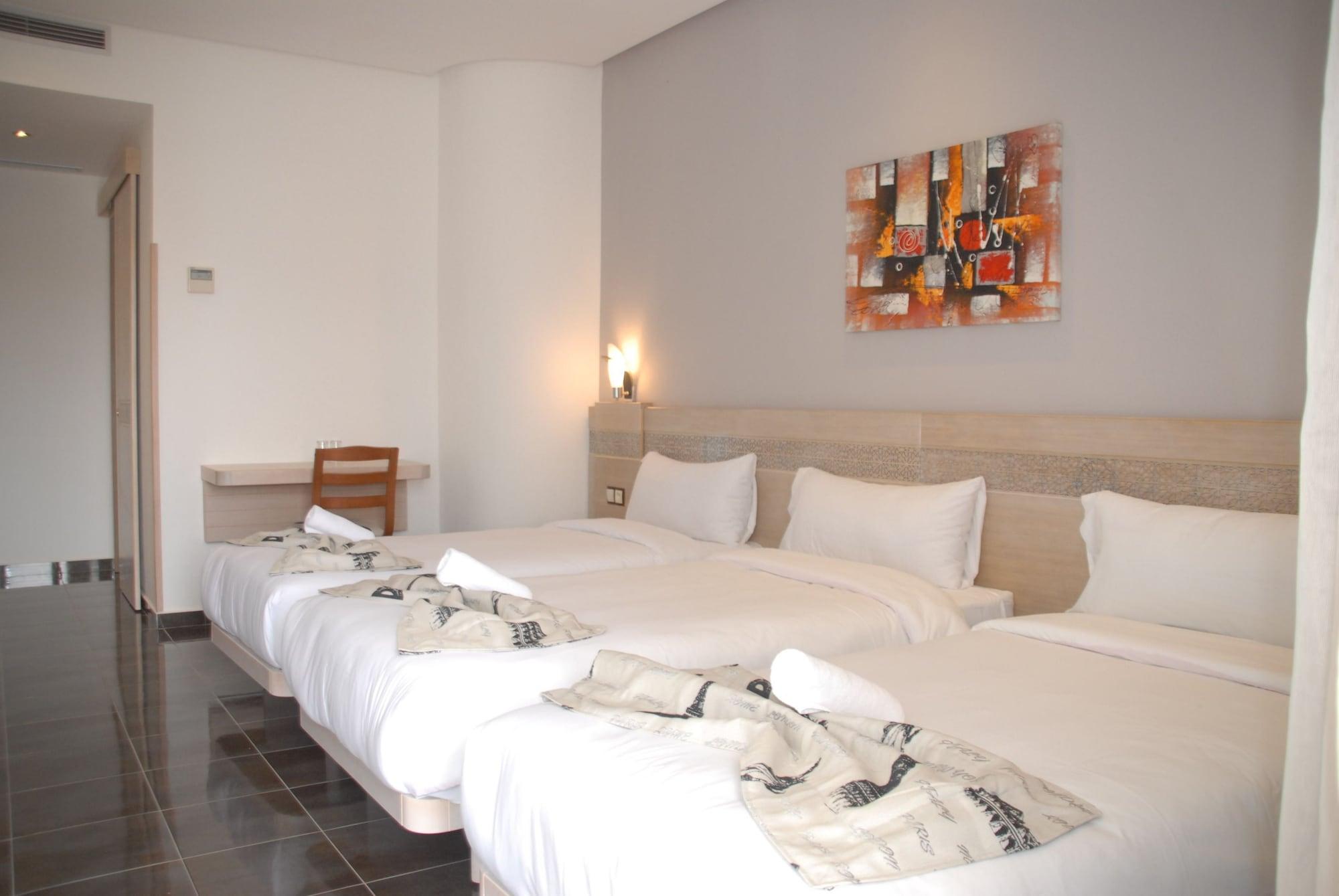 Hotel A44 Tétouan Esterno foto