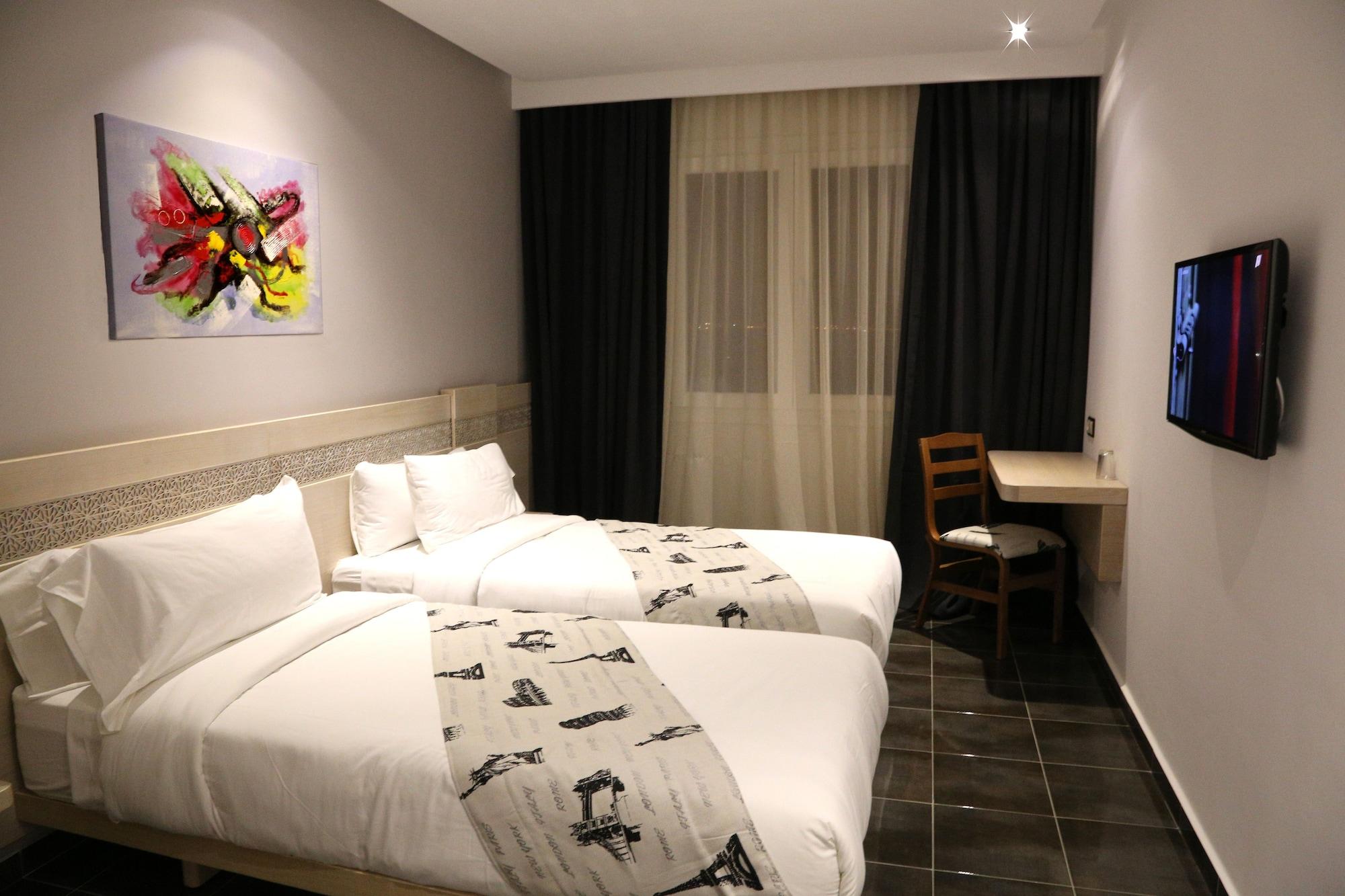 Hotel A44 Tétouan Esterno foto