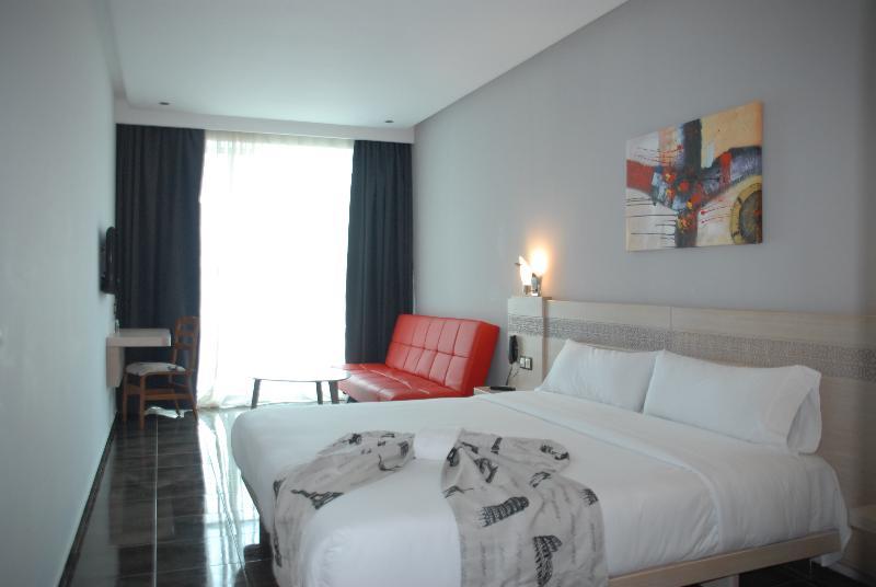 Hotel A44 Tétouan Esterno foto