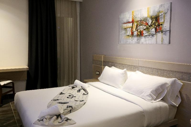Hotel A44 Tétouan Esterno foto