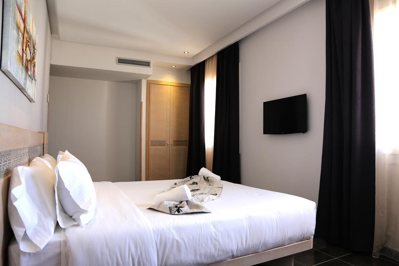 Hotel A44 Tétouan Esterno foto