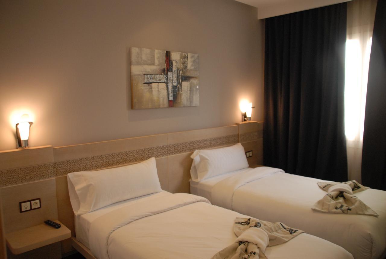 Hotel A44 Tétouan Esterno foto