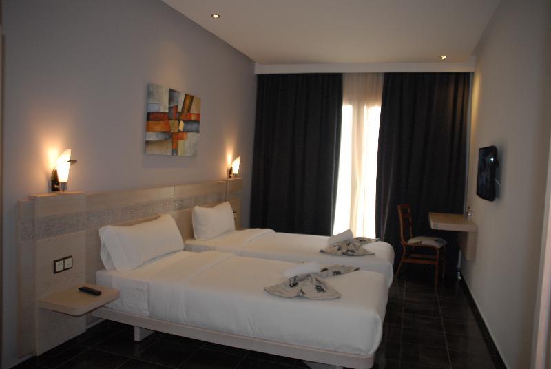 Hotel A44 Tétouan Esterno foto